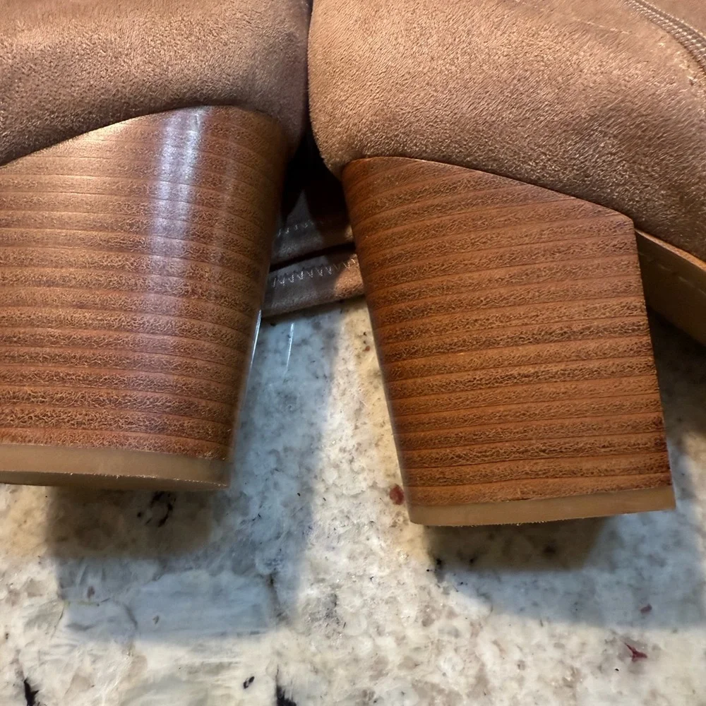 Marc Fisher Over The Knee OTK Faux Suede Tan Boots Size 10